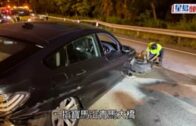 交通意外｜青衣寶馬撞欄反彈路中  22歲司機胸口痛涉酒駕被捕