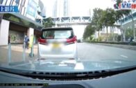 交通安全｜外傭率兩男童跳花槽衝過馬路  網民嚇破膽：有天橋唔用？