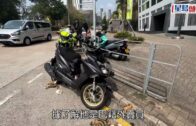 又一城外電單車與九巴相撞 外賣員捲車底腳傷送院