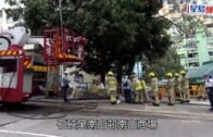 石硤尾水務署地盤爆炸 工人疑鑿穿電纜臉手燒傷
