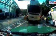 上水交通警鐵馬遭警車撞車尾 同袍落車了解