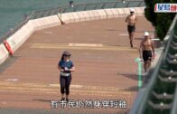 機場貨機墮海・有片｜現場影片曝光 整架浮於水面 尾翼斷開與機身分離