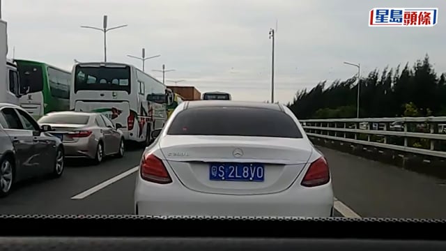 粵車南下｜首批開放4個城巿 包括廣州、珠海、江門、中山 12.23起可駕車經港珠澳大橋駛入市區