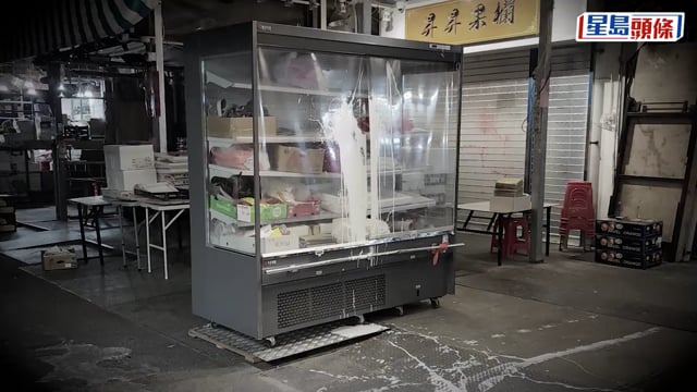 油麻地果欄雪櫃遭淋白油 口罩男得手即逃 警列刑毀追緝