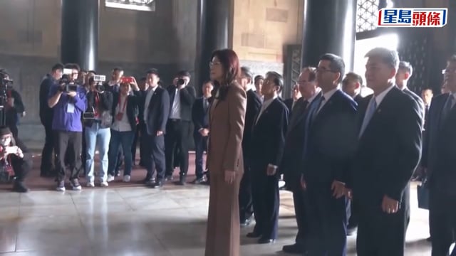 鄭麗文訪陸︱中山陵致詞數度哽咽 「希望為所有人種下和平種子」