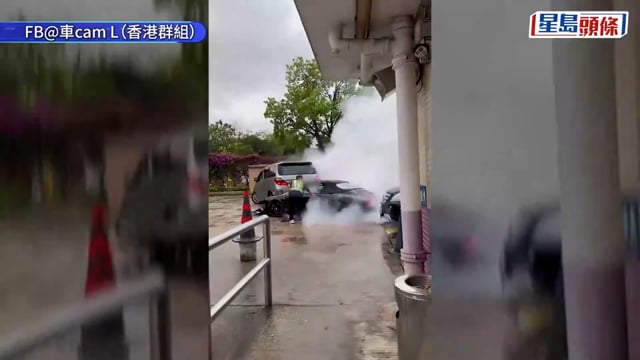 元朗驗車場保時捷脫繮狂飆 剷起七人車白煙四起 司機受傷送院｜有片