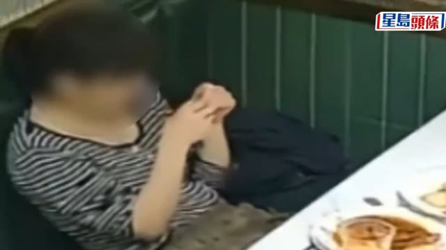 惡劣食霸｜福建女自拔頭髮「加料」呃退款 多間餐廳中招報警｜有片