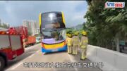多圖｜屯門公路城巴自炒撞欄 車窗爆裂10人傷 車長涉危駕被捕
