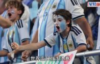 屯門16歲中學男生昏迷送院 疑課室內被14歲同學推跌 警員進校蒐證