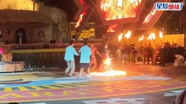 徐州樂園｜女特技演員「紅色火裙」燒上身 台上緊急撲火 園方致歉即時停演｜有片