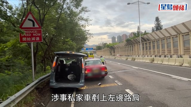 將軍澳的士爆胎 司機下車查看遭七人車猛撞 夾兩車之間重創送院亡