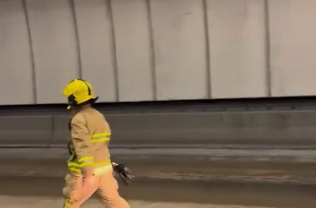 大欖隧道管道內三車串燒3人傷 貨車司機一度被困 出九龍交通擠塞