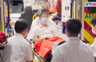 火炭私家車撞欄剷上行人路 男司機一度被困車內顫抖 地盤保安打破車窗救人