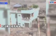 火炭私家車撞欄剷上行人路 男司機一度被困車內顫抖 地盤保安打破車窗救人