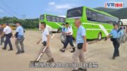 元朗狗咬死人｜警偕漁護持盾牌麻醉槍再出動 擴大搜捕兩公里巡貨倉防「凶犬」