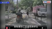 貨車司機衝紅燈險撞3學生 認危駕罪還押候判